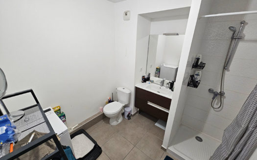 T2 récent avec garage Bachut