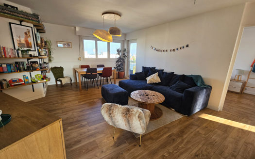 T4 rénové avec parking Croix-Luizet