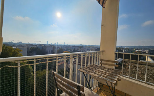 T4 rénové avec parking Croix-Luizet