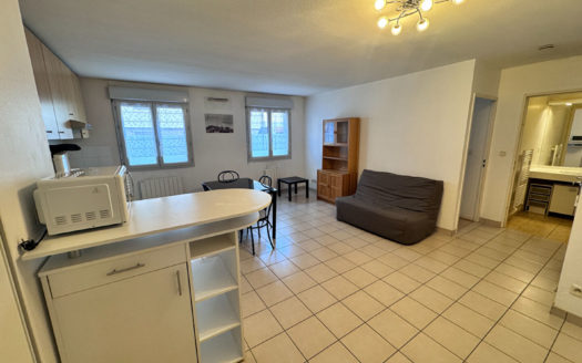 T2 meublé avec parking Grandclément