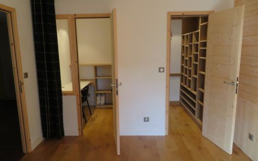 T5 Familial traversant Perrache – Archives