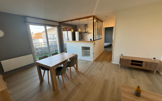 T2 Meublé avec Garage Lyon 5