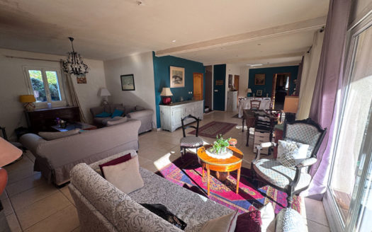 Maison récente 195 m² NEYRON